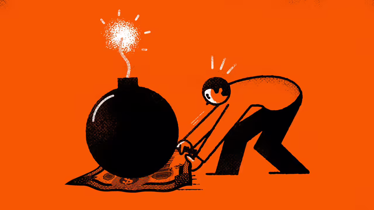 Icon illustrating financial risk reduction and diversification strategy.